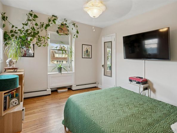 2490 Orange Street, Bellmore NY 11710