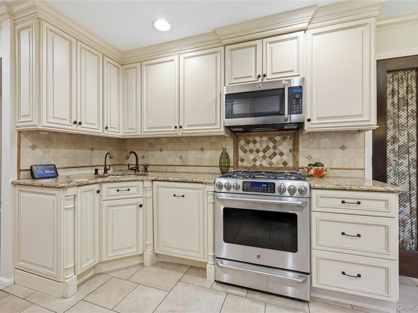 598 Church Avenue, Woodmere NY 11598