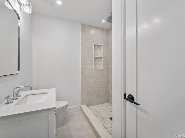 171 Windermere Drive, Yonkers NY 10710