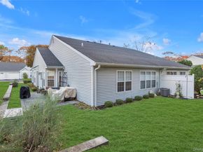 256 Glen Drive, Ridge NY 11961