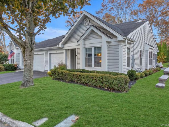 256 Glen Drive, Ridge NY 11961