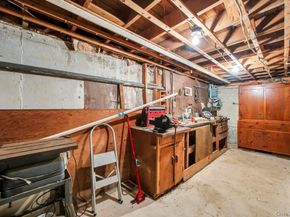 4 Hope Drive, Plainview NY 11803