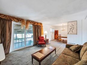 4 Hope Drive, Plainview NY 11803