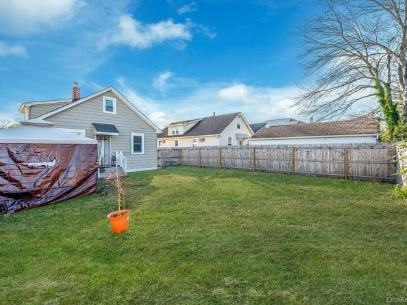 37 Orchard Street, Merrick NY 11566