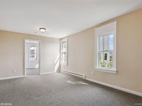 15 Stewart Place, Yonkers NY 10701