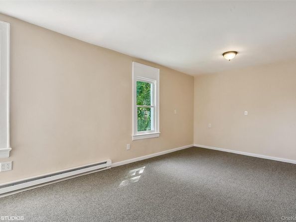 15 Stewart Place, Yonkers NY 10701