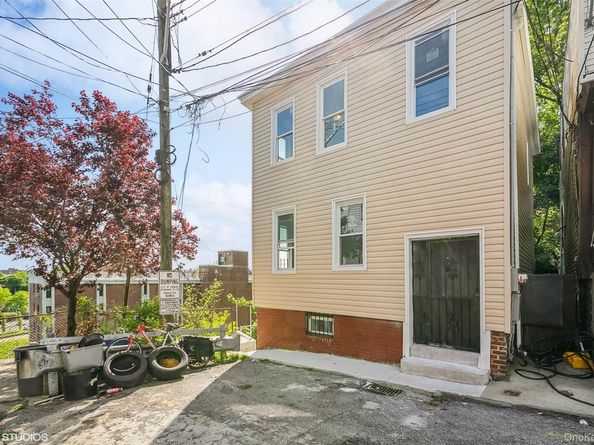 15 Stewart Place, Yonkers NY 10701