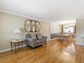 29 Lehigh Lane, Hicksville NY 11801