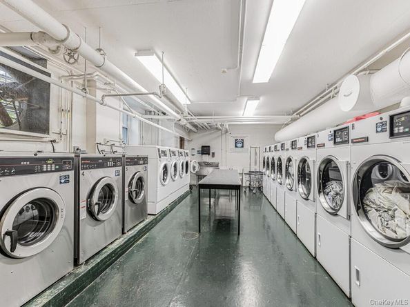 80 Knolls Crescent 6B, Bronx NY 10463