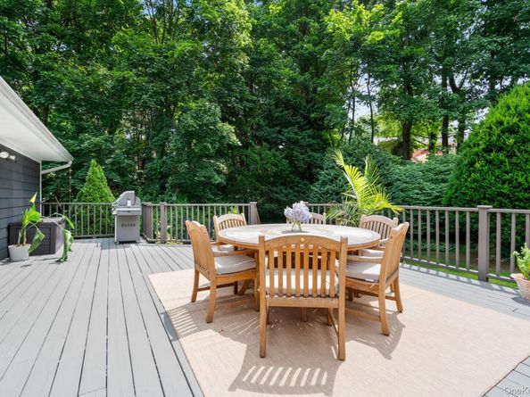 32 Hennessey Drive, Huntington NY 11743