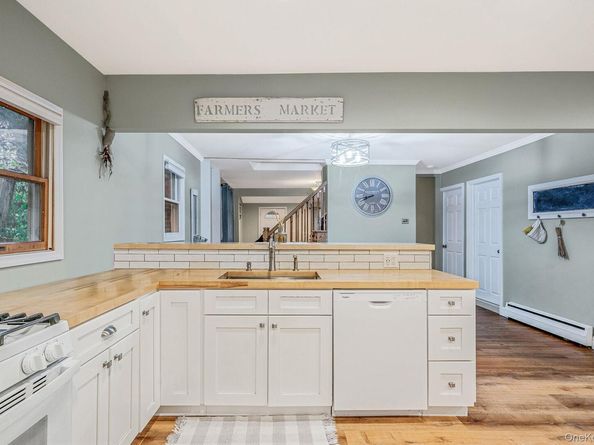 291 Terry Road, Smithtown NY 11787