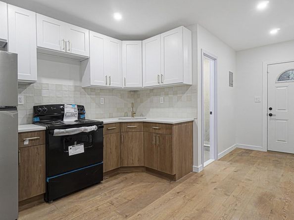 1143 E 224th Street, Bronx NY 10466