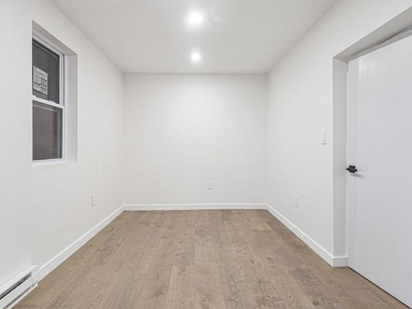 1143 E 224th Street, Bronx NY 10466