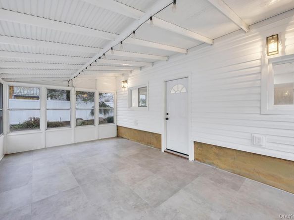 331 Gillette Street, Dix Hills NY 11746