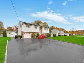 331 Gillette Street, Dix Hills NY 11746