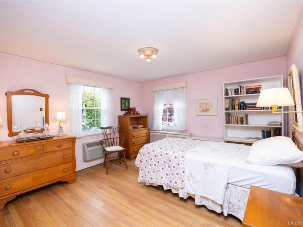 65 Old Mill Road, Manhasset NY 11030