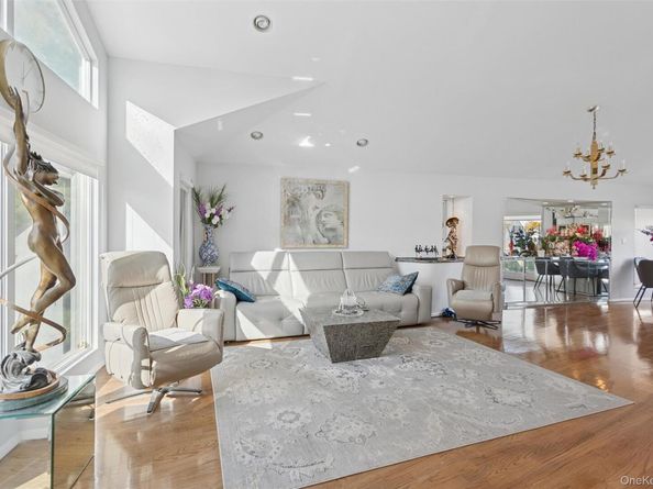 2729 Shore Drive, Merrick NY 11566