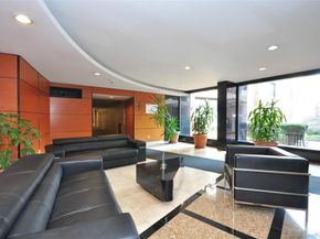 139-15 83Ave 305, Briarwood NY 11435