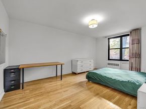 139-15 83 Ave 305, Briarwood NY 11435