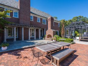 18 Gwynne Road, Melville NY 11747