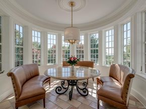 18 Gwynne Road, Melville NY 11747