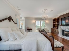 18 Gwynne Road, Melville NY 11747