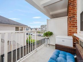 55 Monroe Boulevard 1C, Long Beach NY 11561