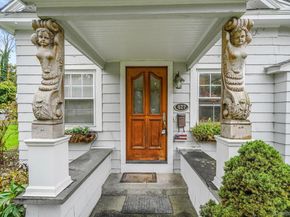 427 Park Avenue, Huntington NY 11743