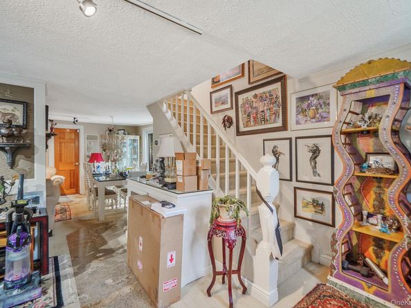 427 Park Avenue, Huntington NY 11743