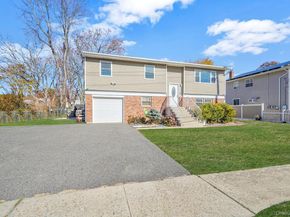 445 45th Street, Copiague NY 11726