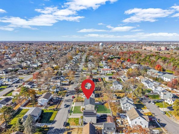 445 45th Street, Copiague NY 11726