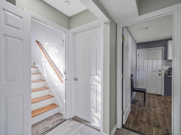 445 45th Street, Copiague NY 11726