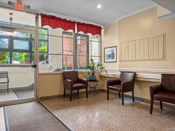 126 Church Street 3M, New Rochelle NY 10805