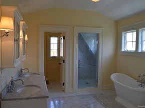 5020 Grosvenor Avenue, Bronx NY 10471