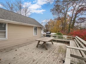 8 evergreen Road, Rocky Point NY 11778