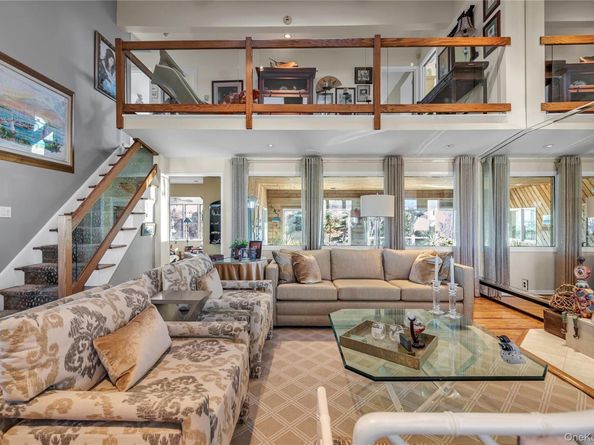 3522 Frederick Street, Oceanside NY 11572