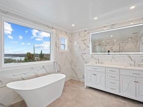 52 Woodland Road, Roslyn NY 11576