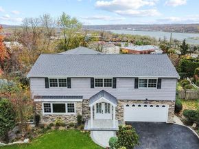 52 Woodland Road, Roslyn NY 11576