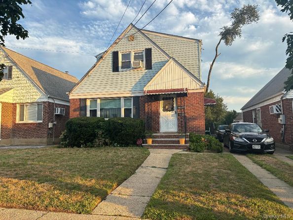 34 Meyer Avenue, Valley Stream NY 11580