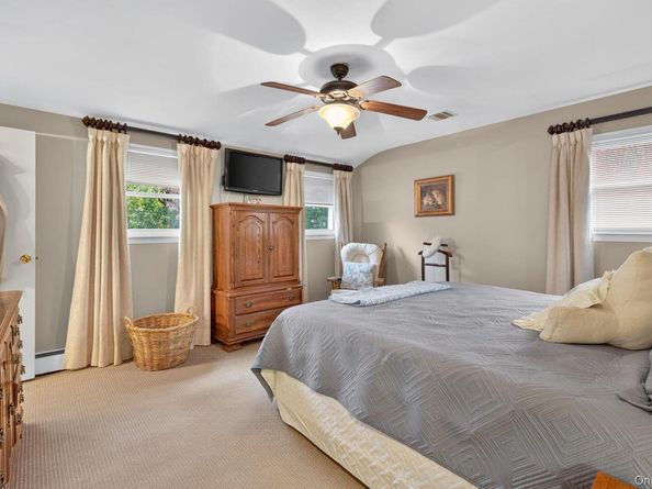 15 Duke Place, Glen Cove NY 11542