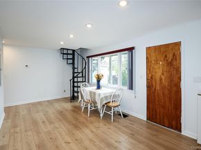 49 East Avenue, Glen Cove NY 11542