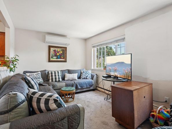 5959 Delafield Avenue, Bronx NY 10471