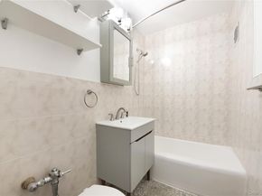 488 Ocean Parkway 6C, Brooklyn NY 11218