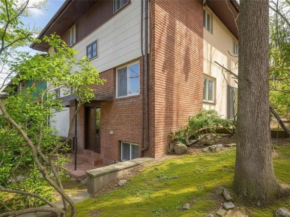 5410 Mosholu Avenue, Bronx NY 10471
