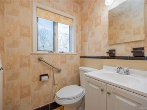 5410 Mosholu Avenue, Bronx NY 10471