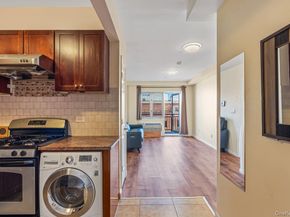 7133 162nd Street 4B, Fresh Meadows NY 11365