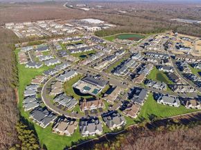 214 Belmont Circle, Yaphank NY 11980