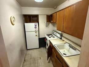 4242 Colden Street C15, Flushing NY 11355