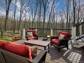 8 Debbie Lane, Cross River NY 10518