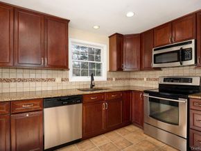 8 Debbie Lane, Cross River NY 10518